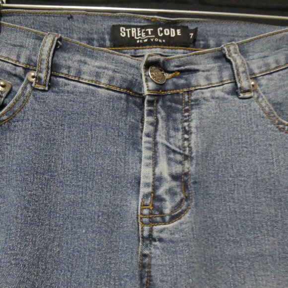 STREET CODE NEW YORK | size 7 | Blue Denim Jeans - Picture 4 of 16
